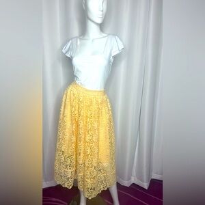 H&M Lace Midi skirt
